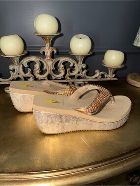 Volatile - Bling Women's Wedge Flip Flop Sandals in Rose Gold